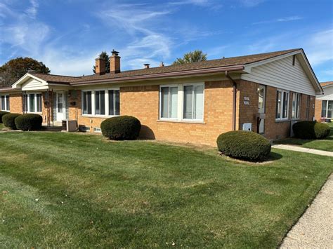 17208 East Thirteen Mile Road, Roseville, MI 48066.